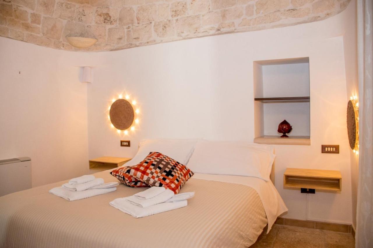 Pavi Trulli E Suites Locorotondo Exterior photo